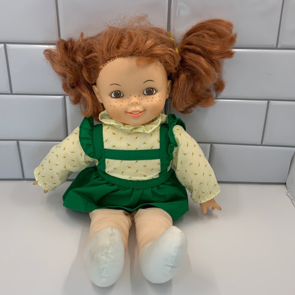 Vintage 1988 Northern Tissue Girl Promotional Doll Red Hair Freckles Green Dress